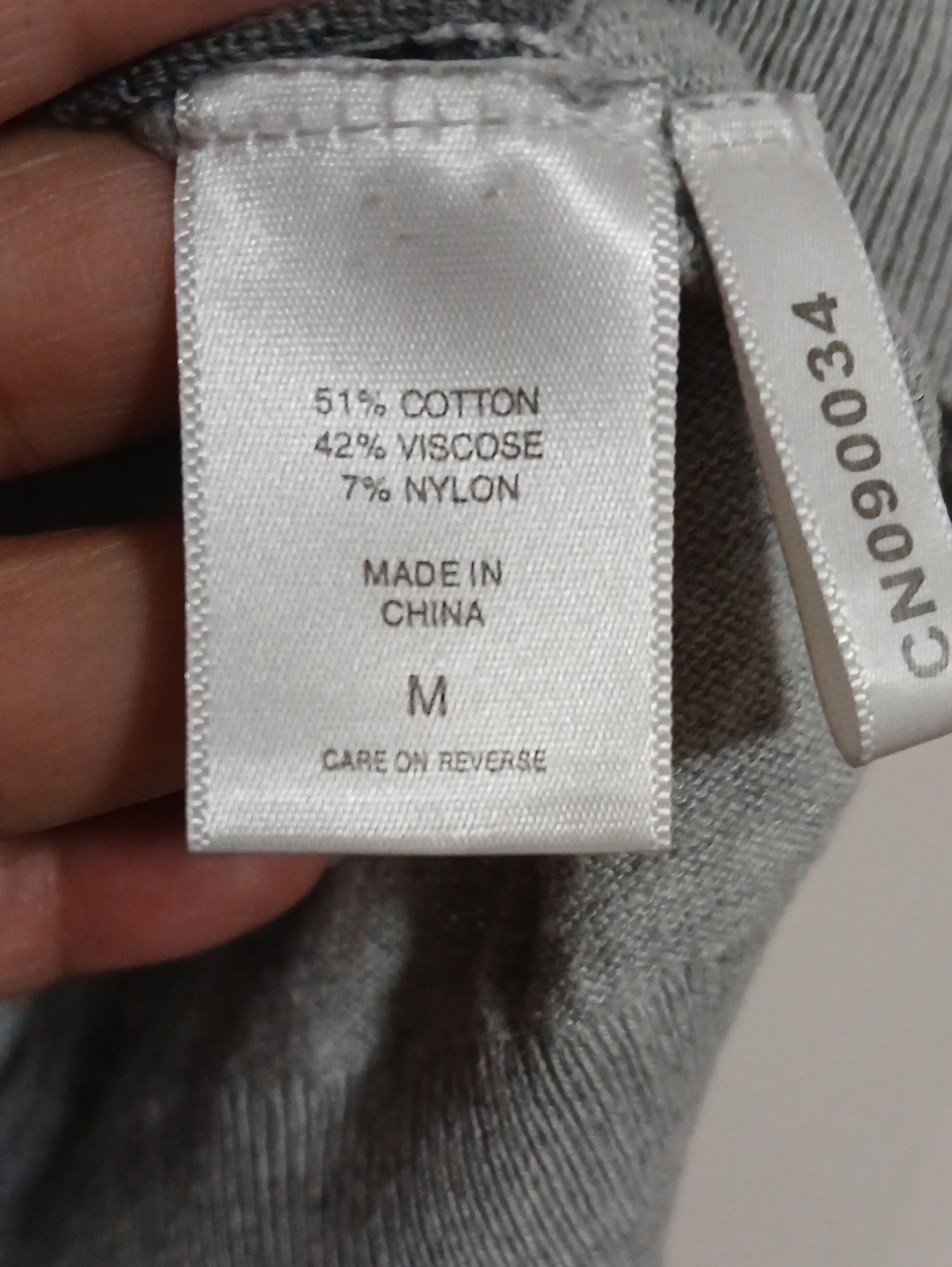 New York & Company Gray and Lilac Argyle V-Neck Tank Vest Medium - Picture 3 of 7